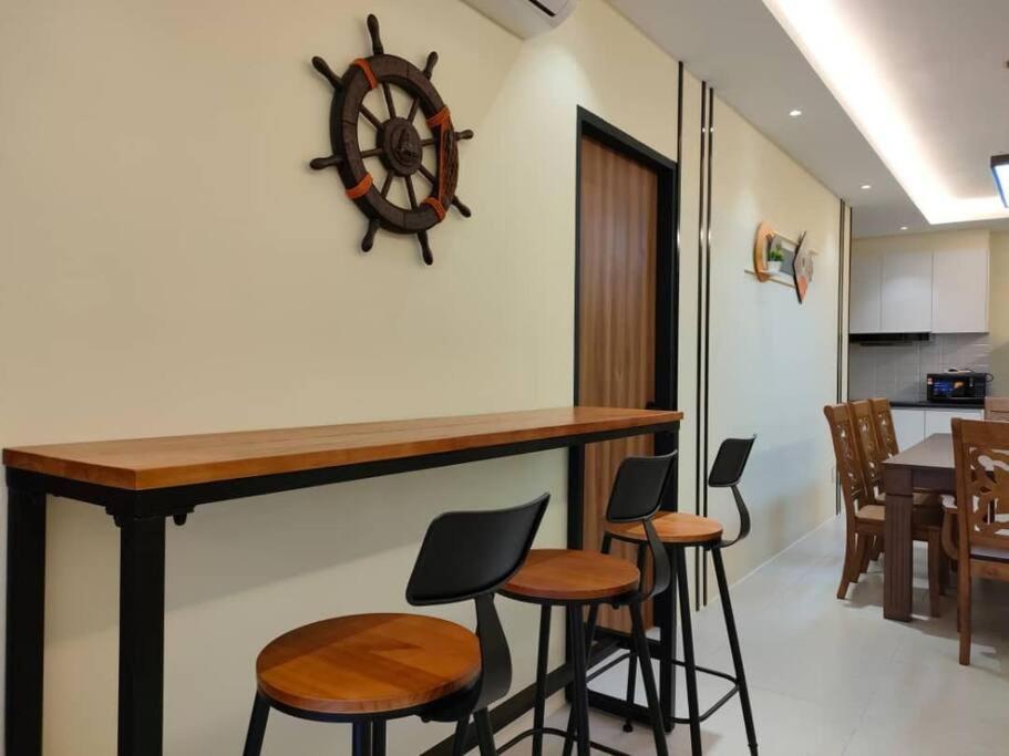 Armadale Residence-3r3b-galacity Airport-free 2 Parking * Kuching