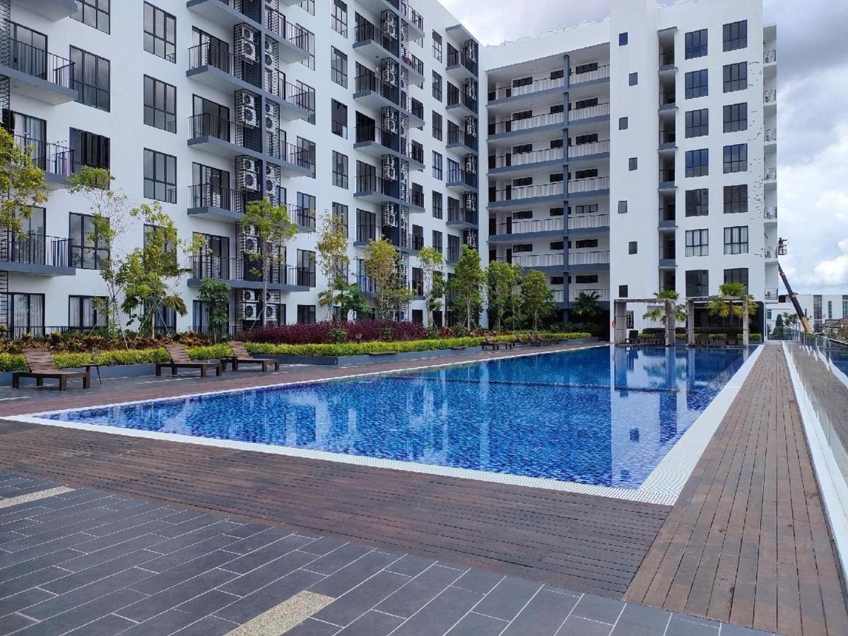 Armadale Residence-3r3b-galacity Airport-free 2 Parking Apartment Kuching