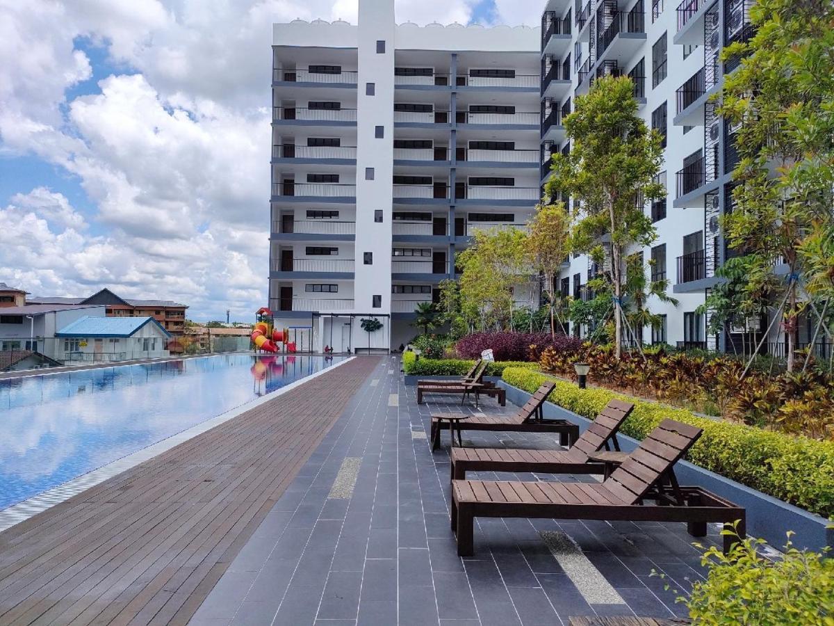 Armadale Residence-3r3b-galacity Airport-free 2 Parking * Kuching