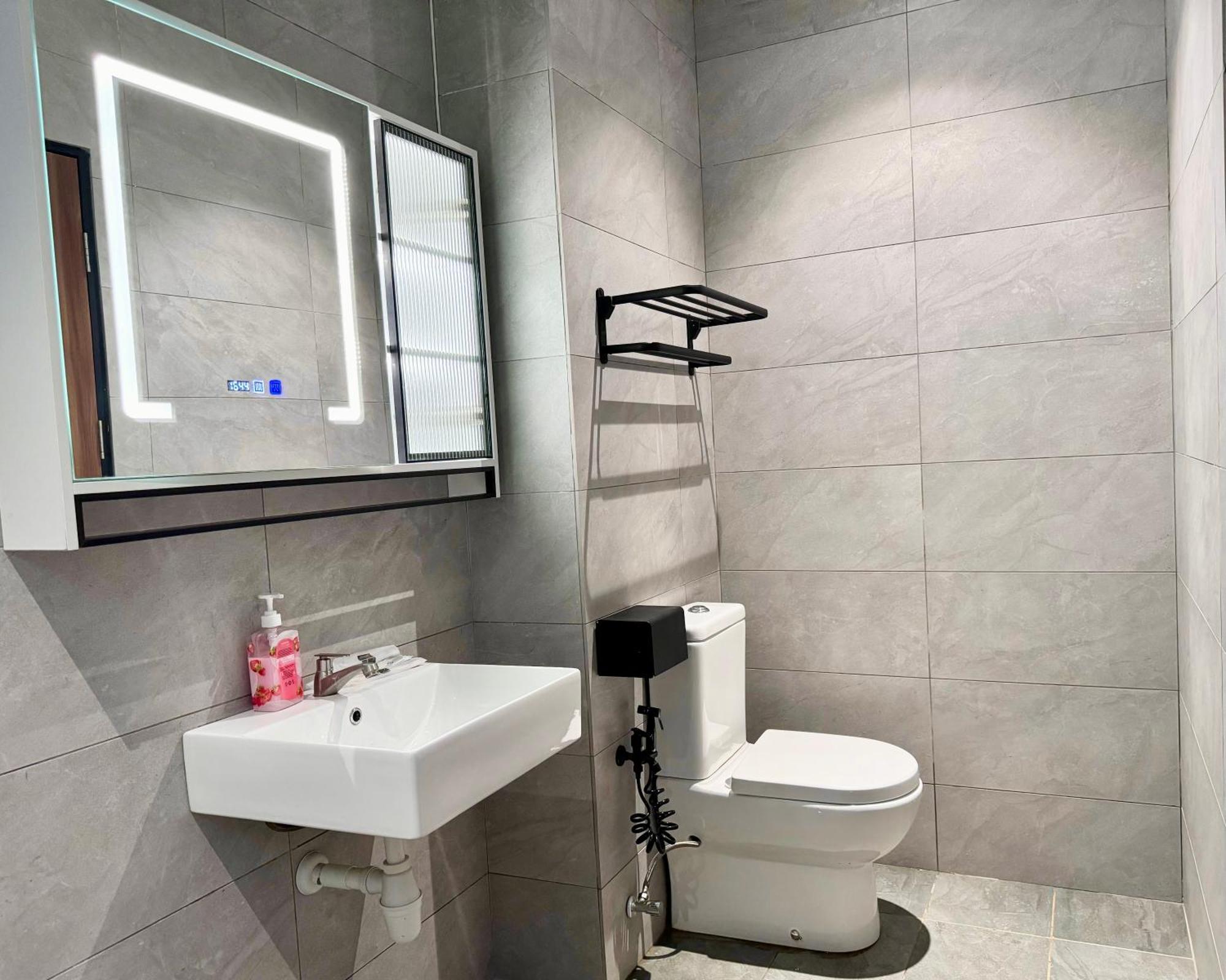 Apartment Armadale Residence-3r3b-galacity Airport-free 2 Parking